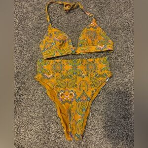 Aerie Paisley Pattern Bikini Matching Set. Top extra small XS and bottoms small